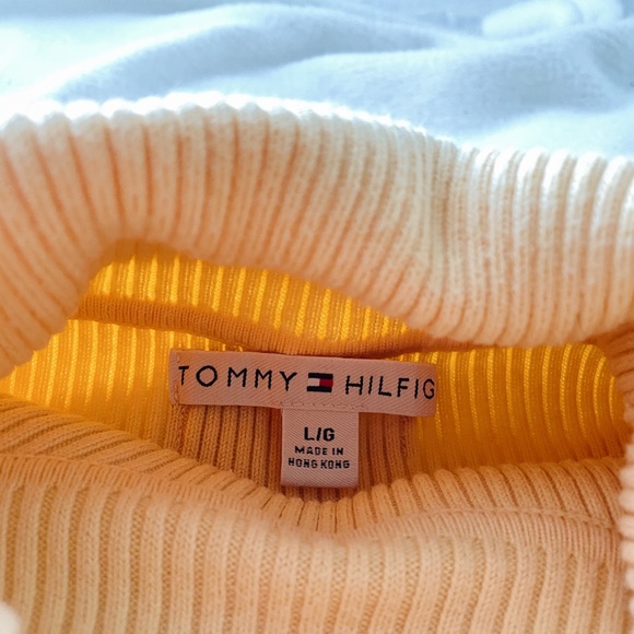 Y2K Vintage Tommy Hilfiger / Yellow Turtleneck / L - Picture 4 of 10